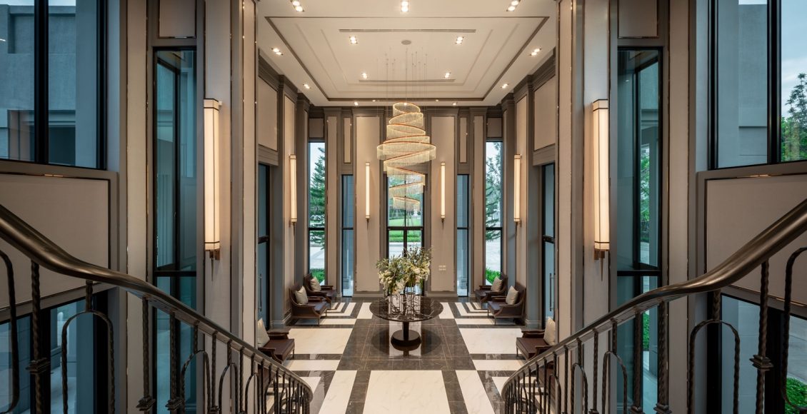 5. Club House