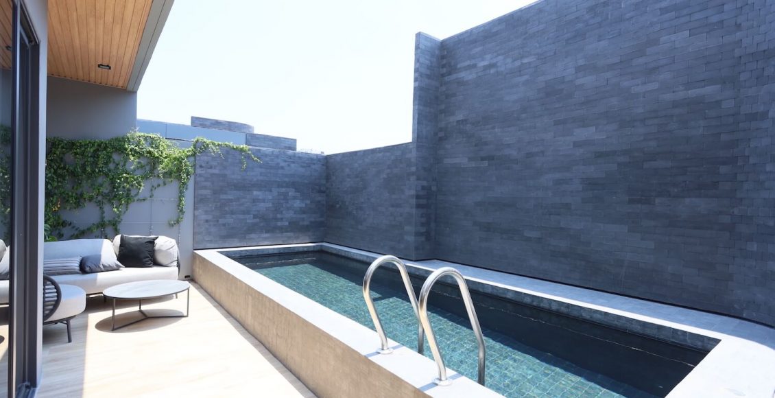 11) Private Swimming Pool